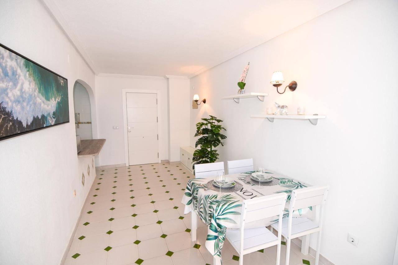 Apartamento Sol Y Playa Appartement Torrevieja Buitenkant foto
